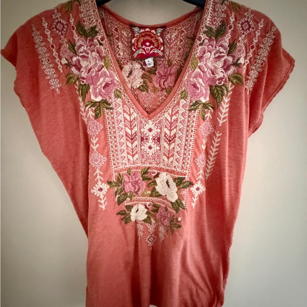Johnny Was Yuki coral embroidered V neck tee shirt